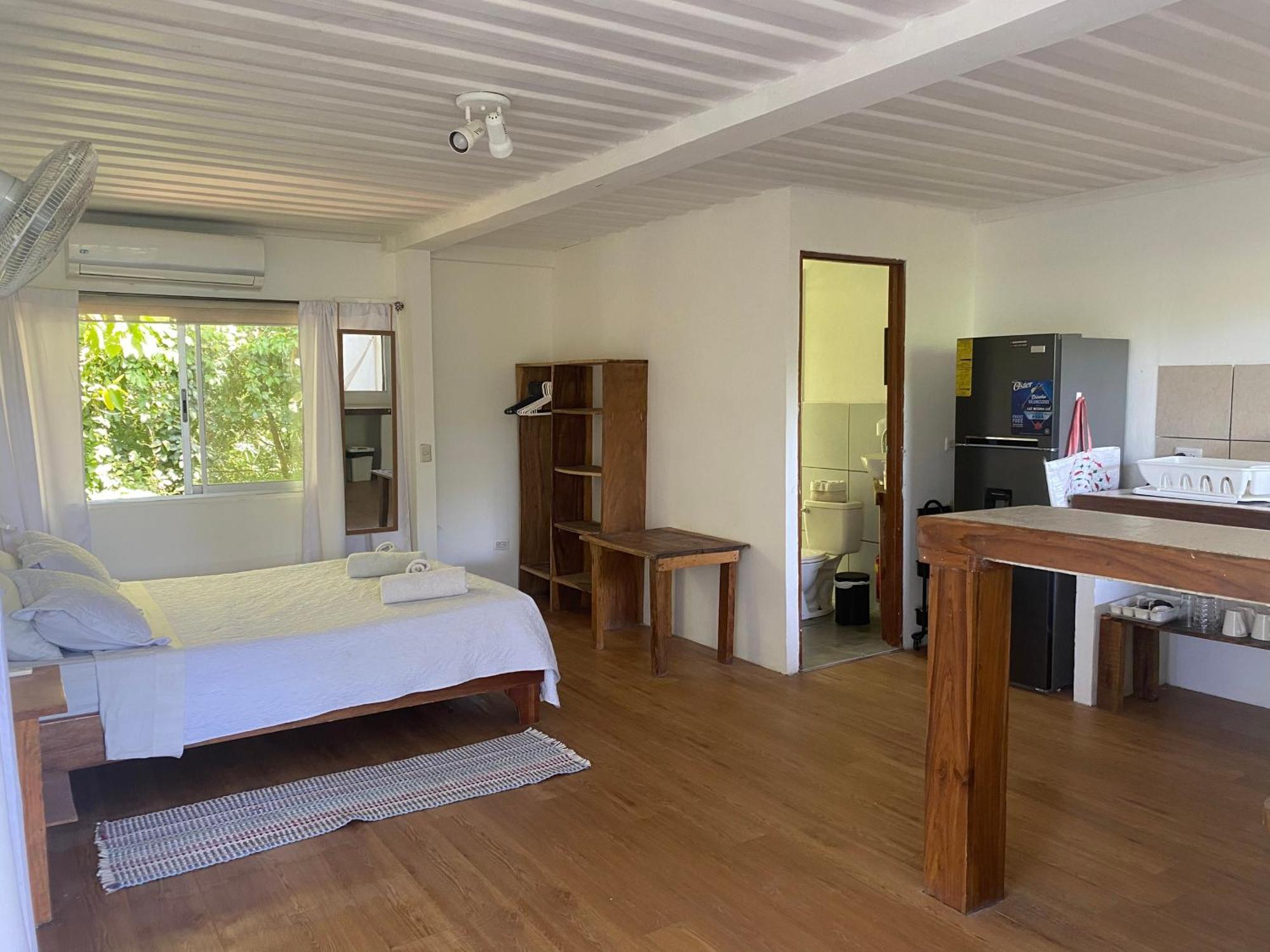 Nahele Lodge Playa Santa Teresa  Exterior photo